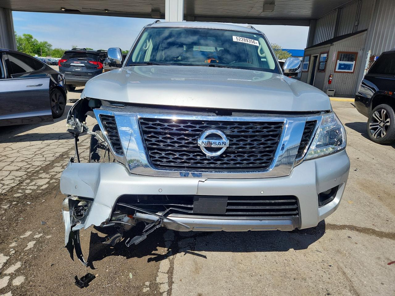 Nissan Armada Sl