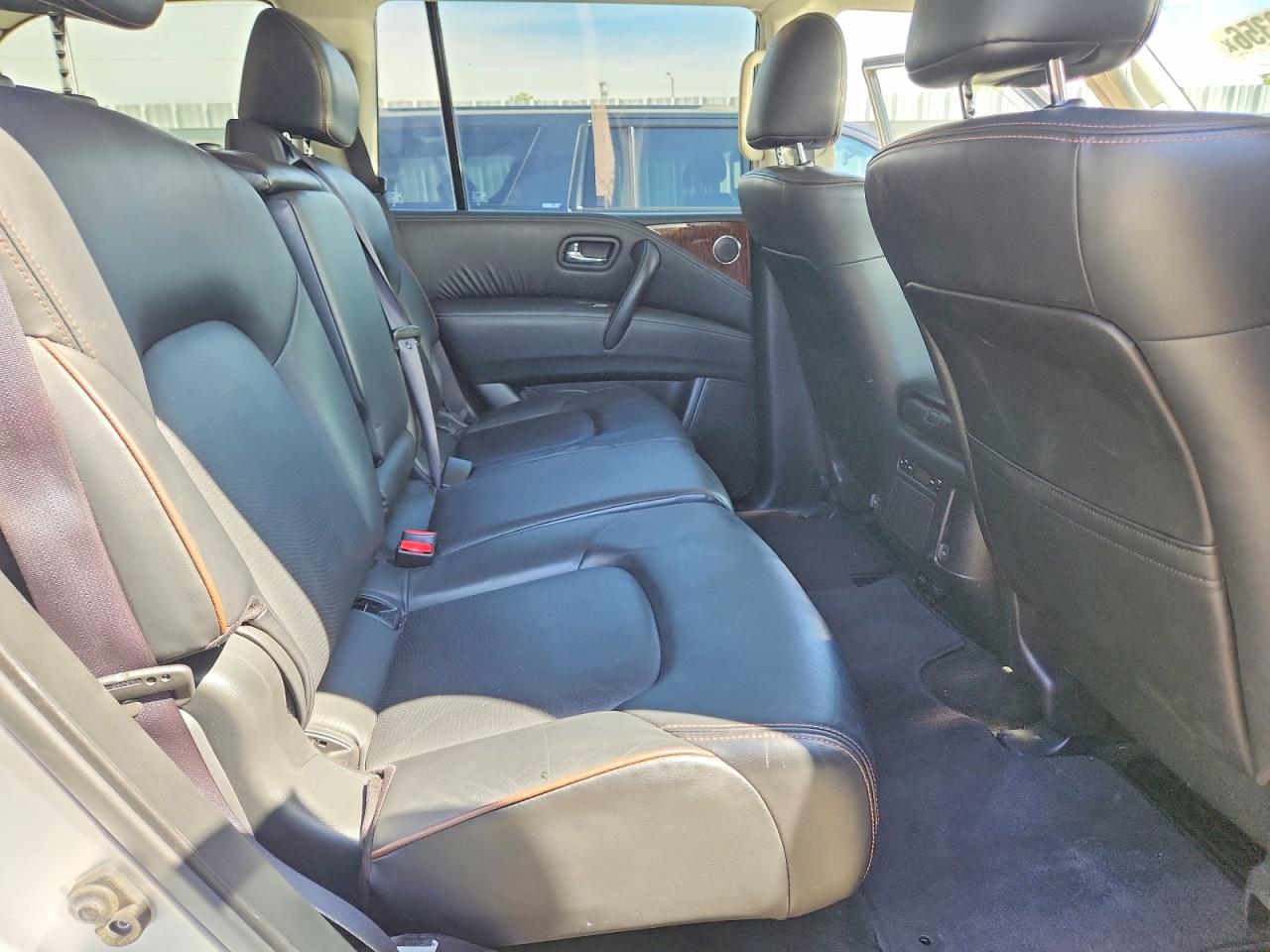 Nissan Armada Sl
