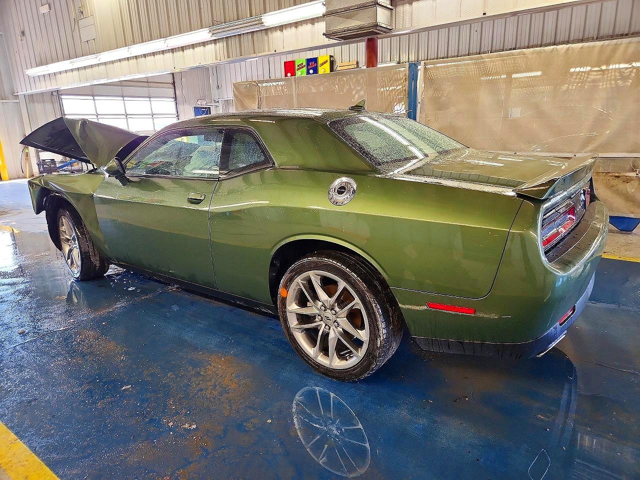 Dodge Challenger Srt 392