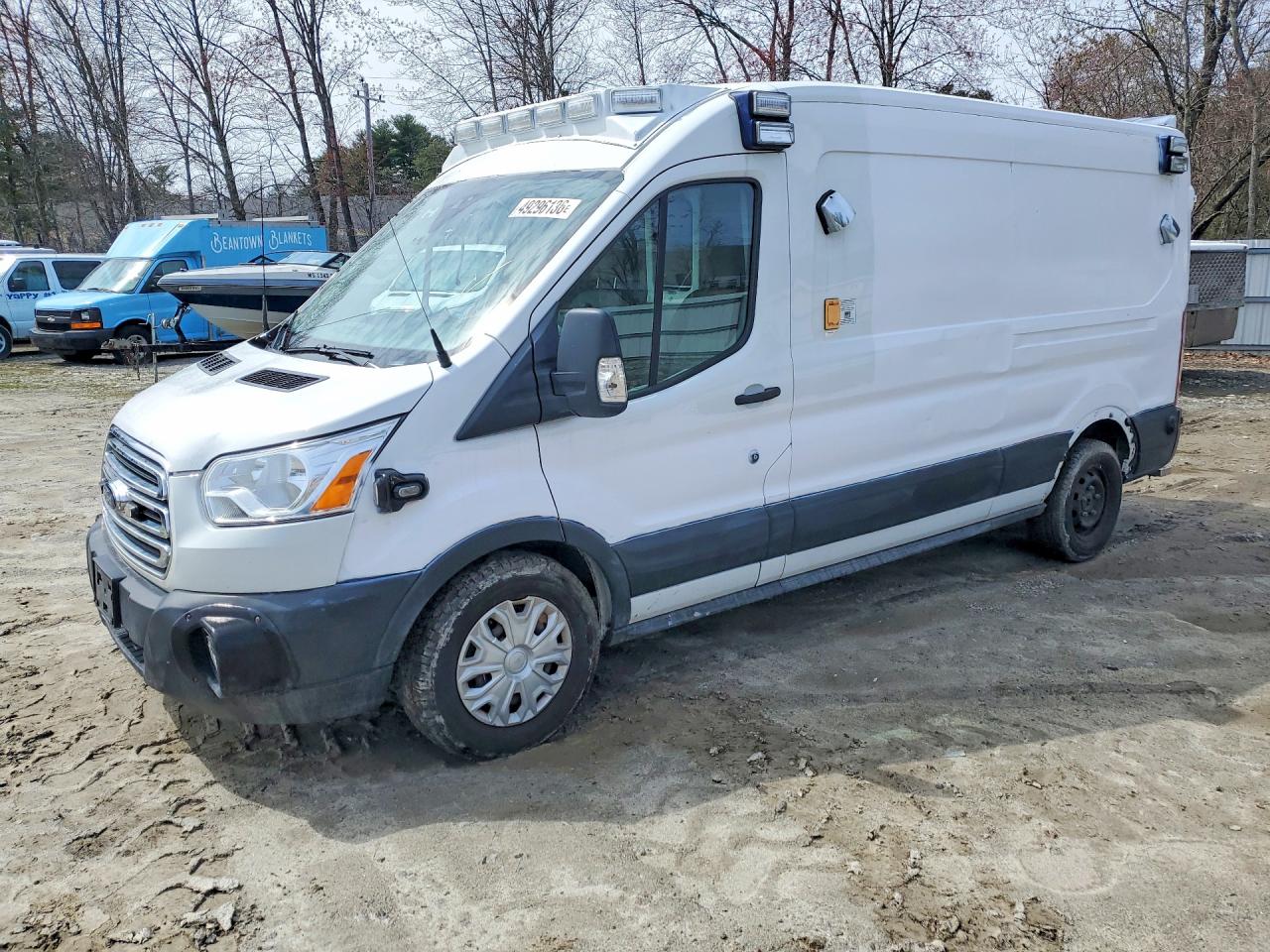 Salvage Ford Transit Image