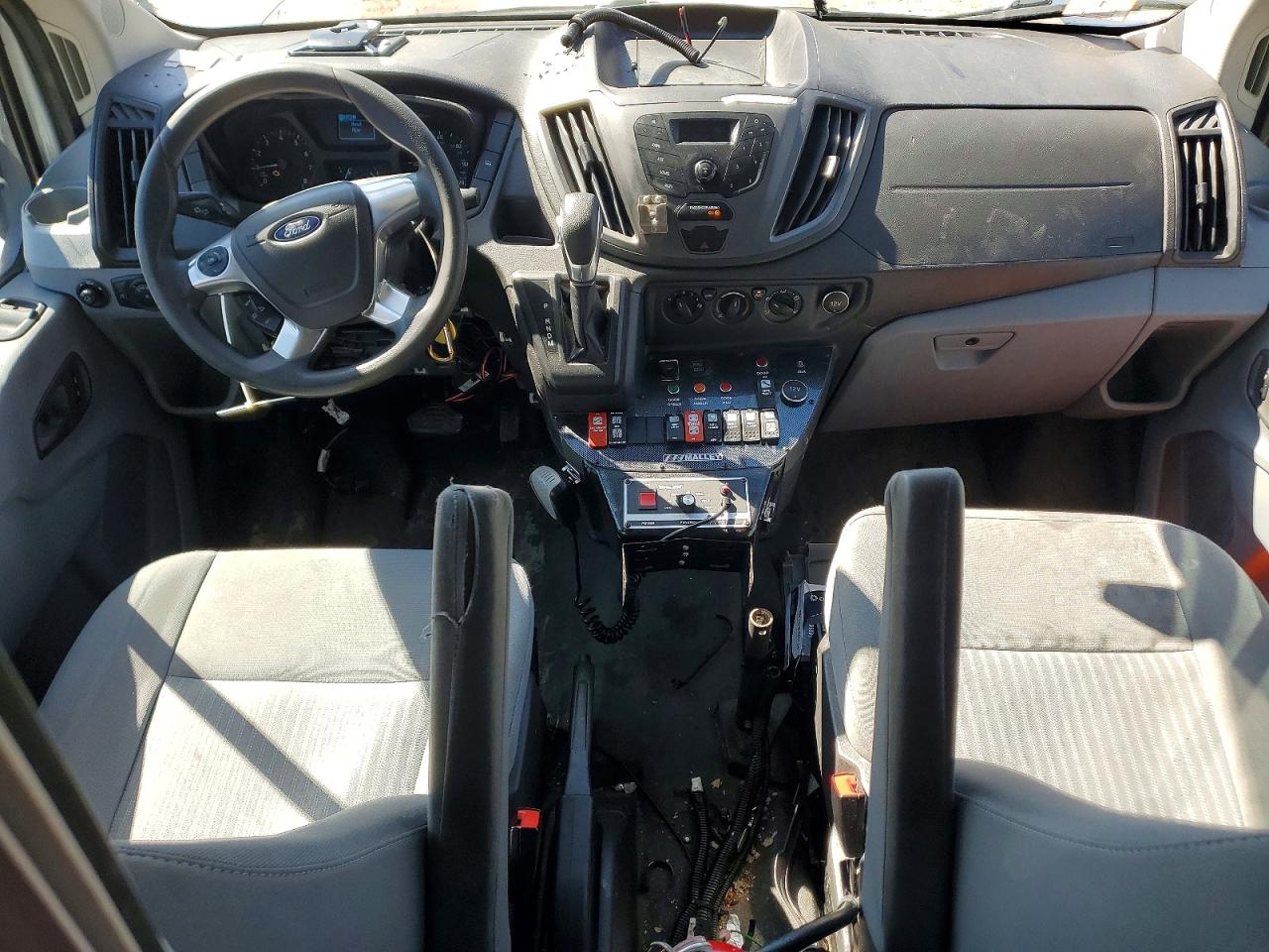 Ford Transit T-250