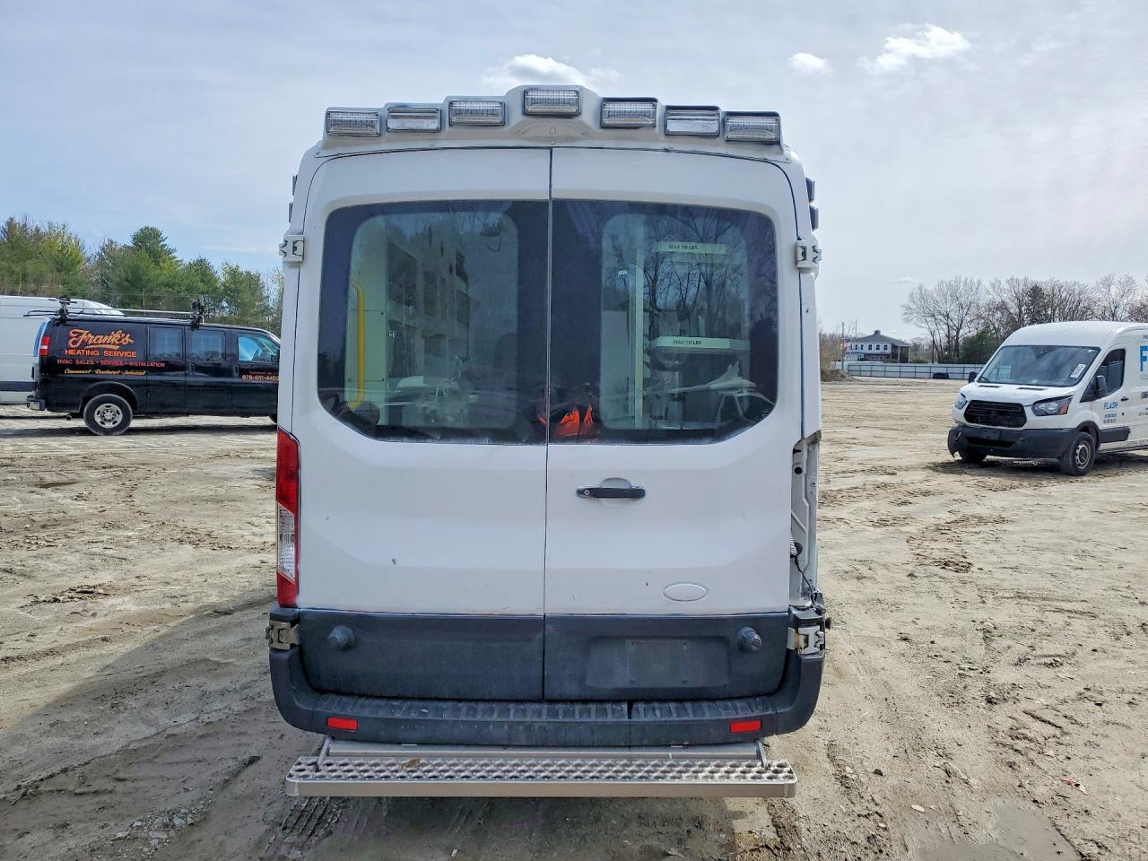 Ford Transit T-250