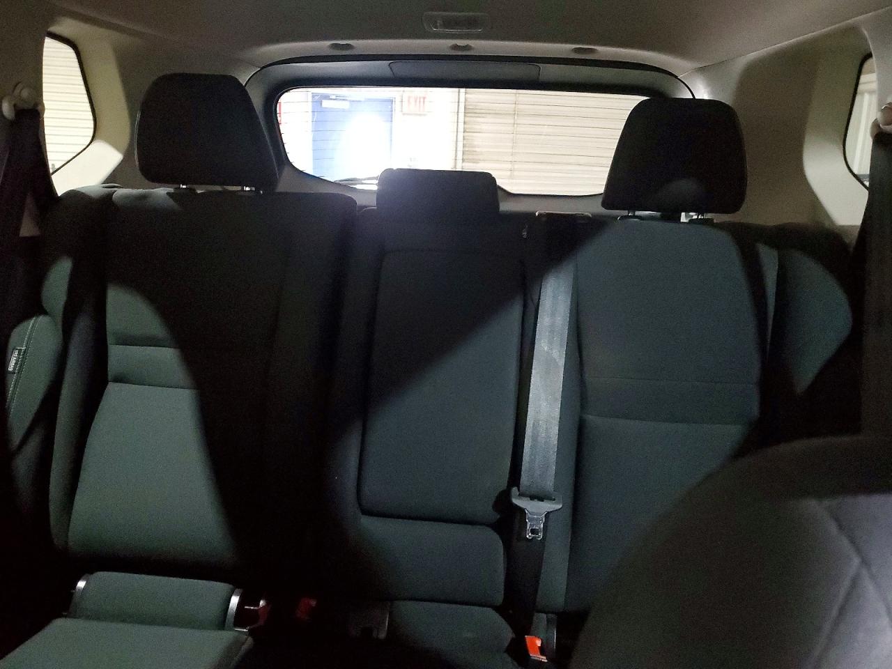 Nissan Rogue S