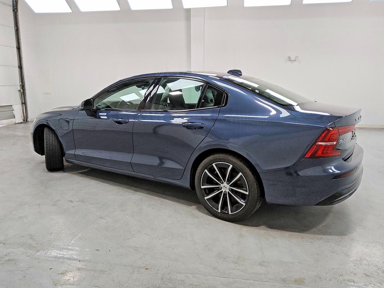 Volvo S60 Core