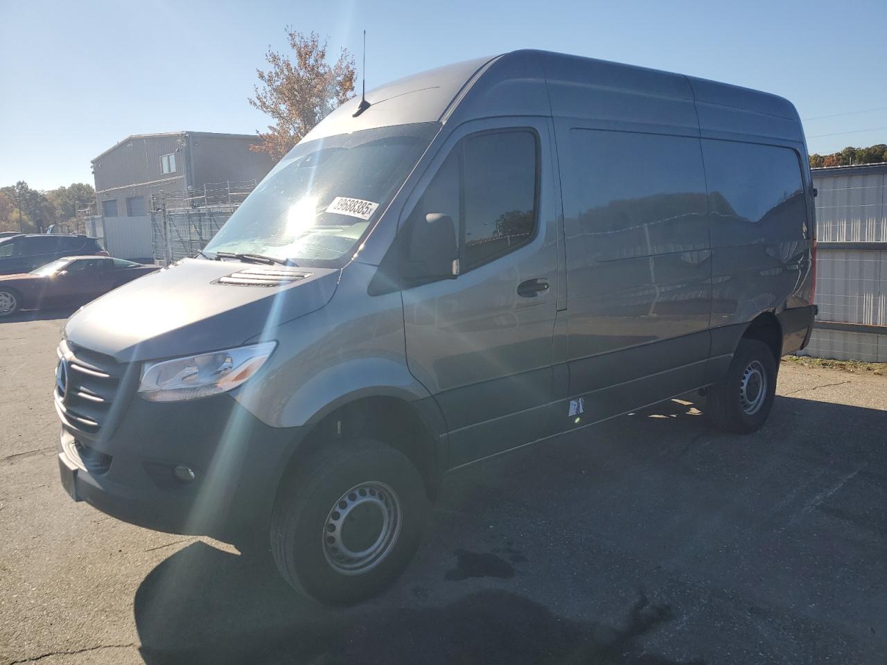 Salvage Mercedes-Benz Sprinter Image