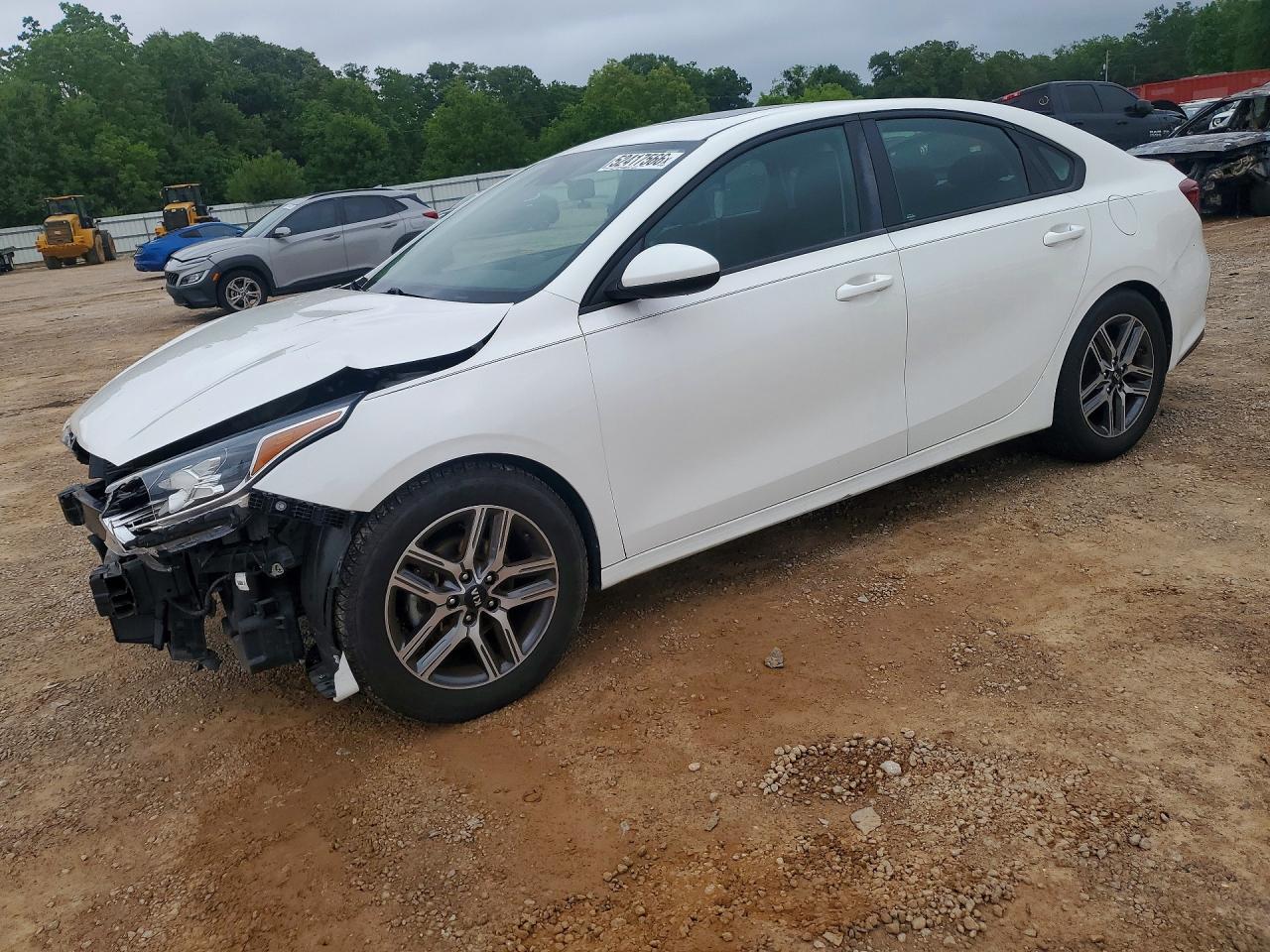Salvage Kia Forte Image