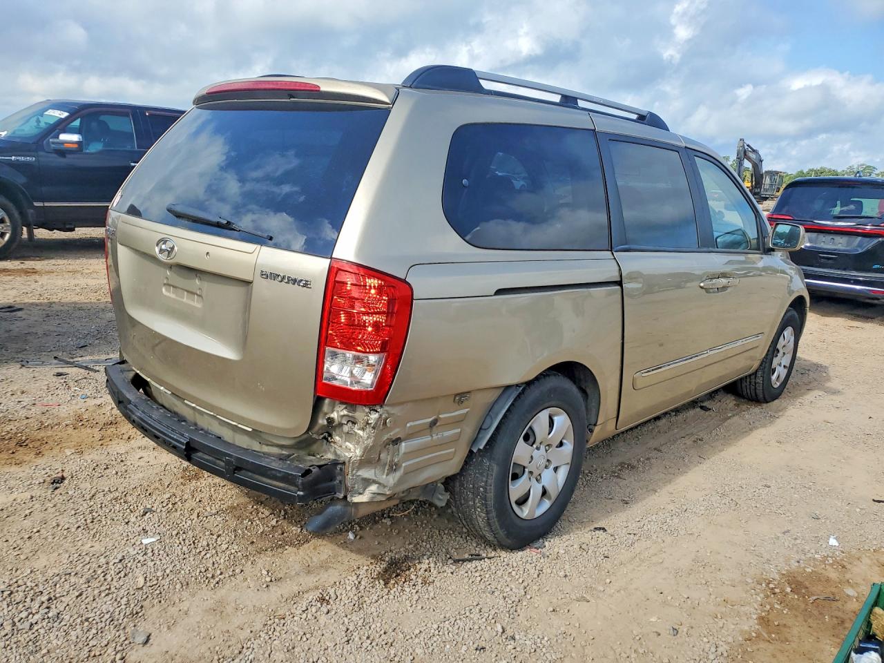 Hyundai Entourage Gls