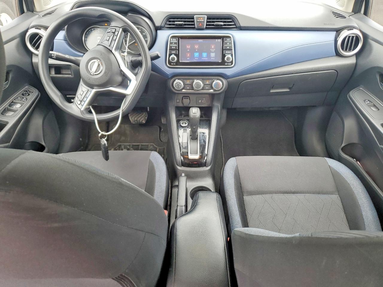 Nissan Versa Sv