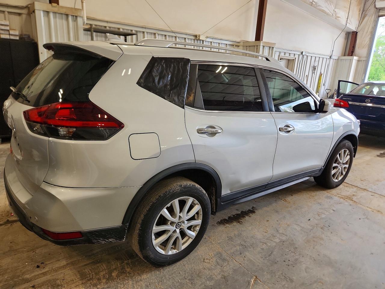 Nissan Rogue Sv