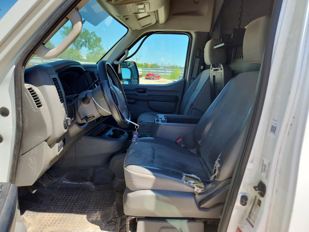 Nissan Nv 2500 Hd S