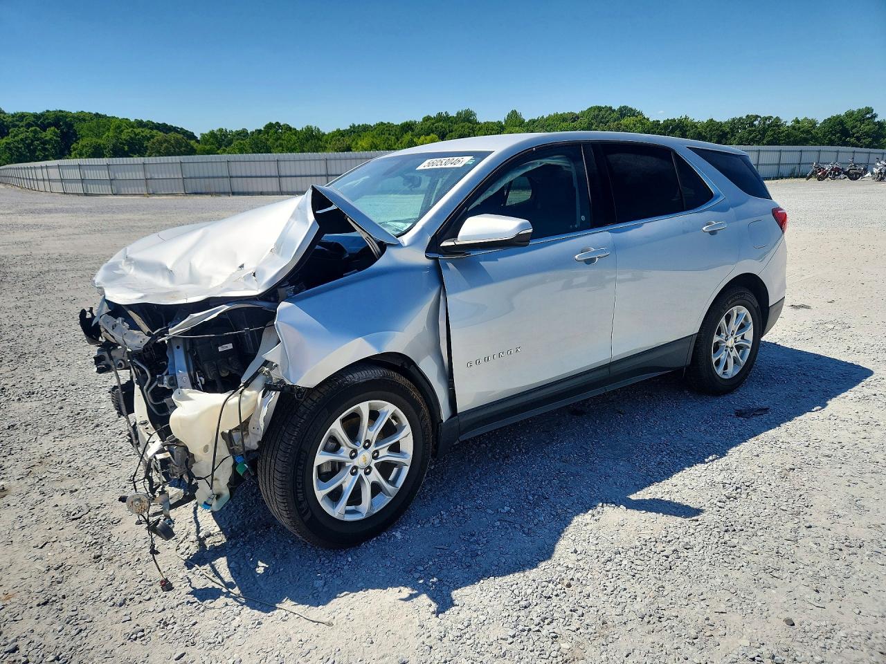 Salvage Chevrolet Equinox Image