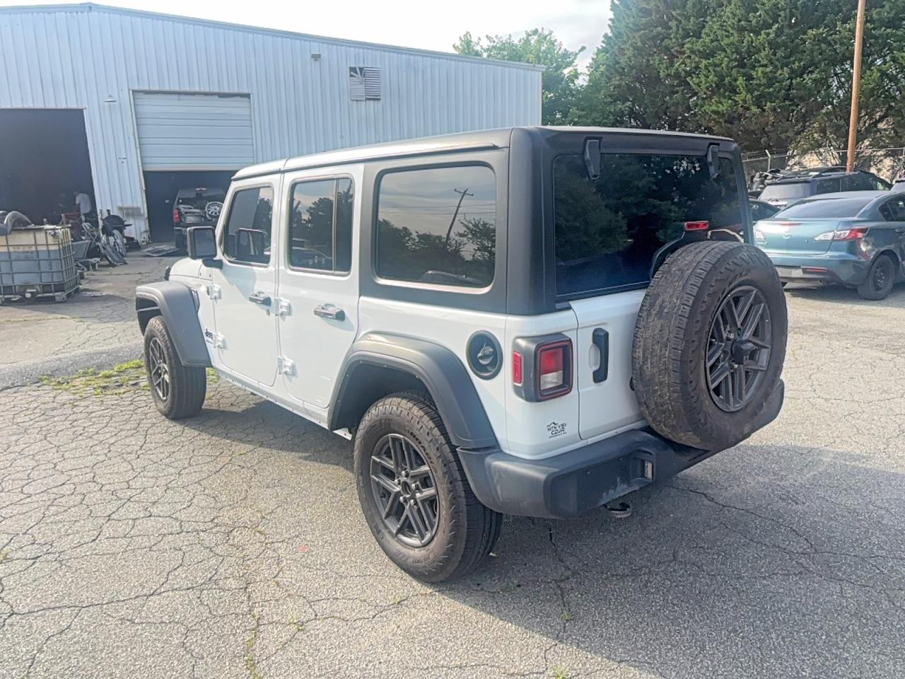 Jeep Wrangler Sport