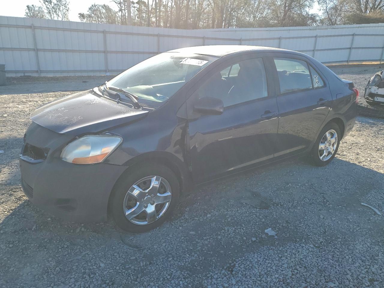 Salvage Toyota Yaris Image