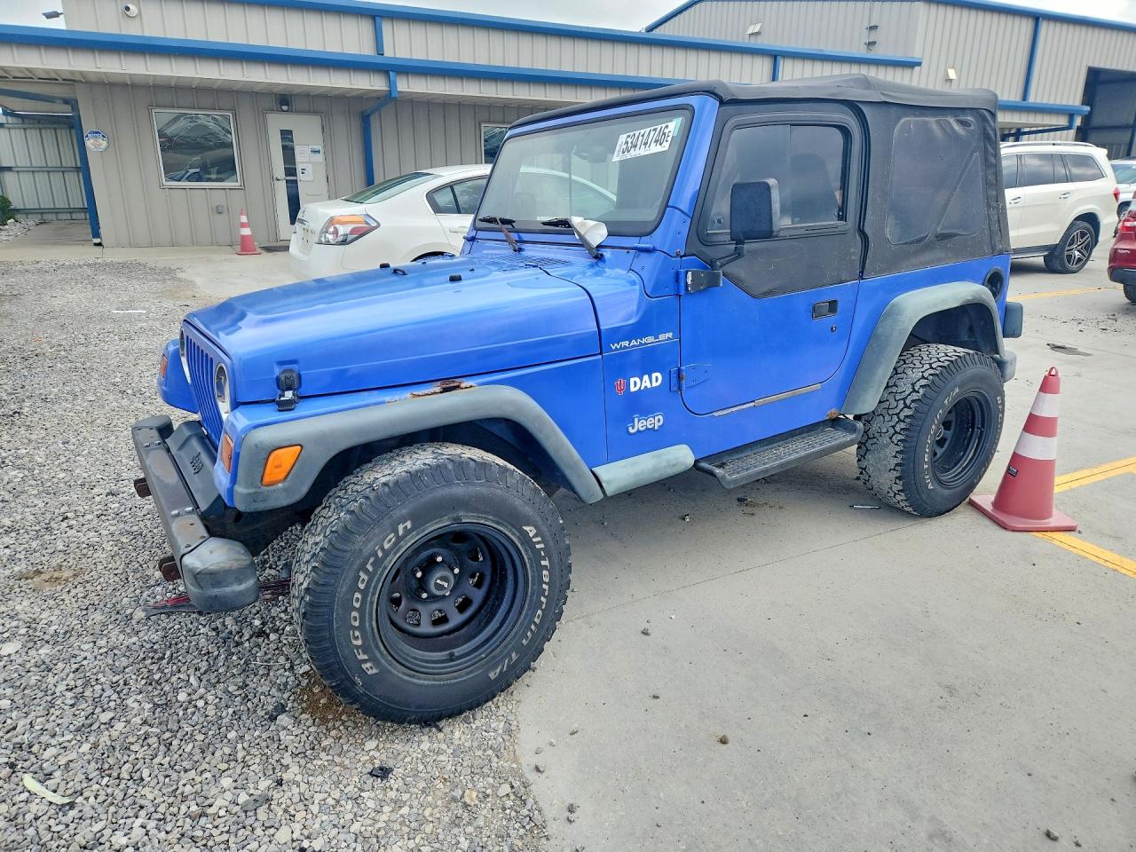 Salvage Jeep Wrangler Image