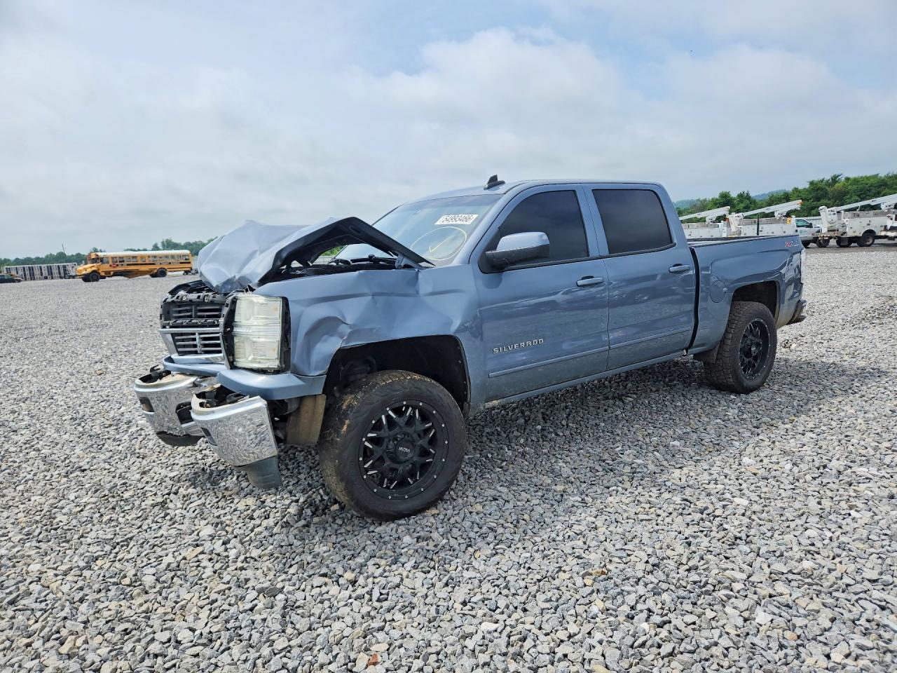 Salvage Chevrolet Silverado Image