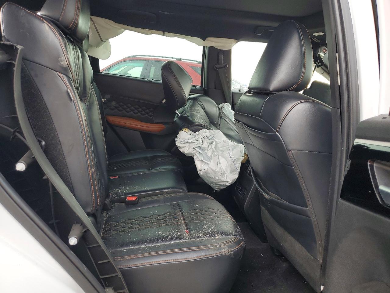 Mitsubishi Outlander Sel