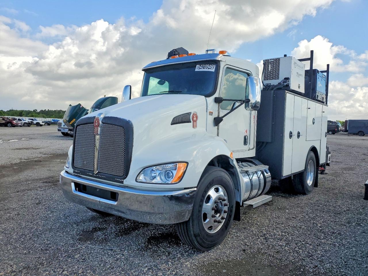 Kenworth Construction T270