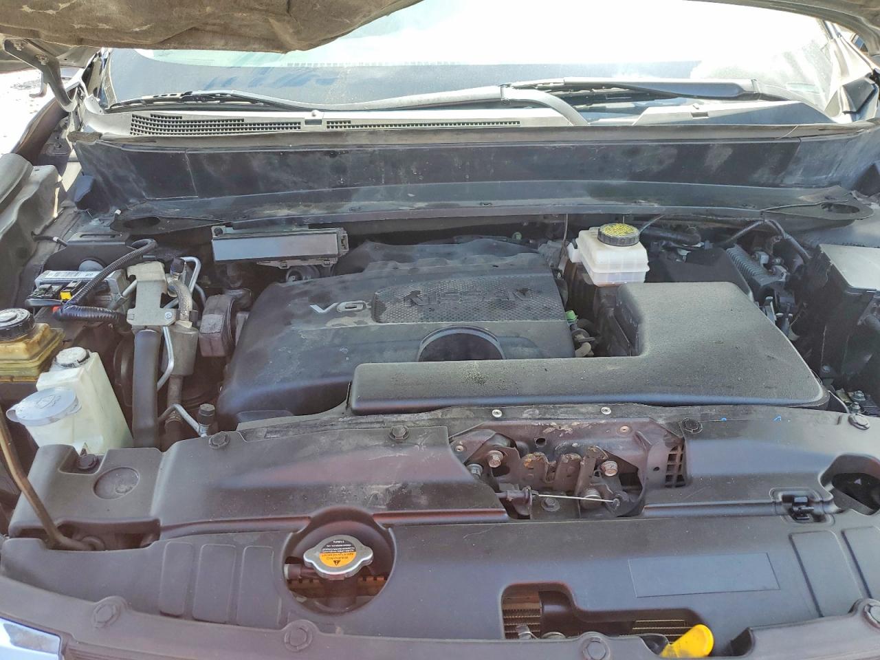 Nissan Pathfinder S