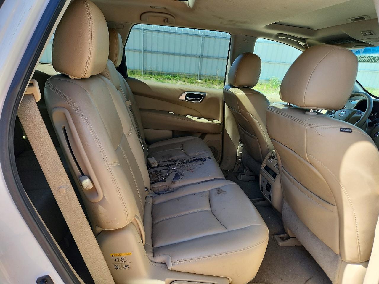 Nissan Pathfinder Sl