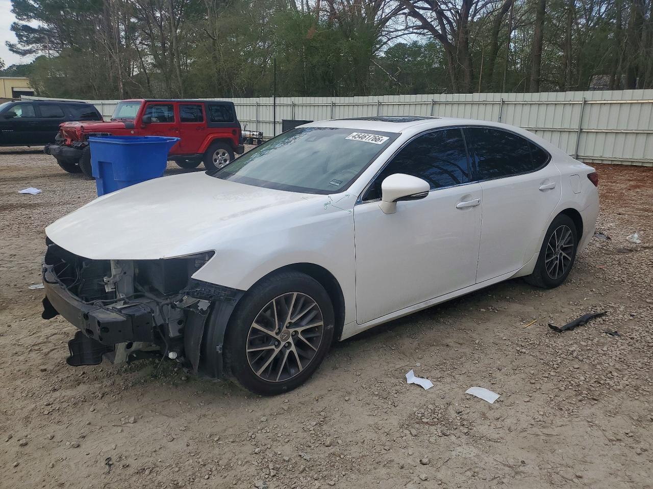 Salvage Lexus Es Image