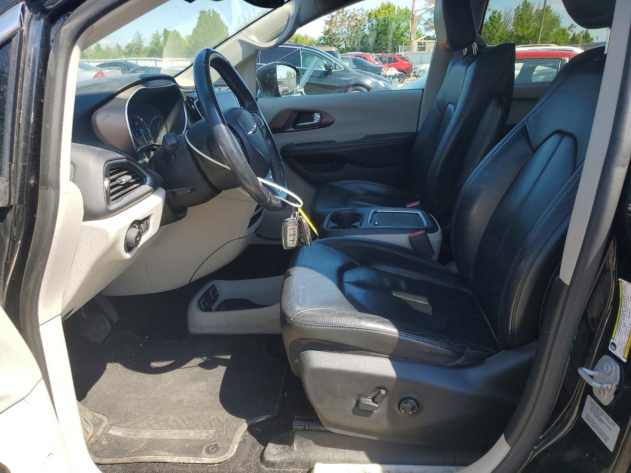 Chrysler Pacifica Touring L Plus