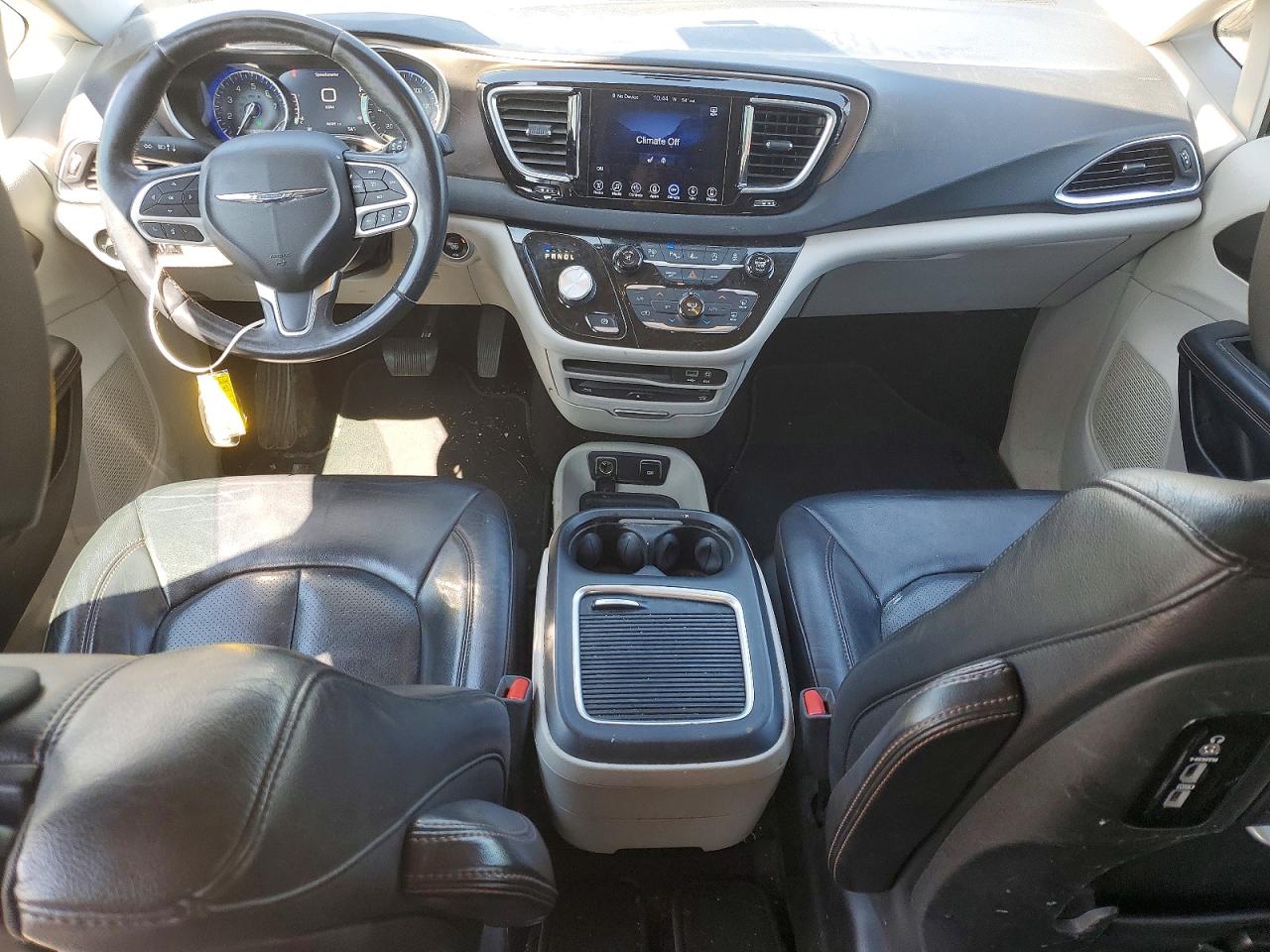 Chrysler Pacifica Touring L Plus