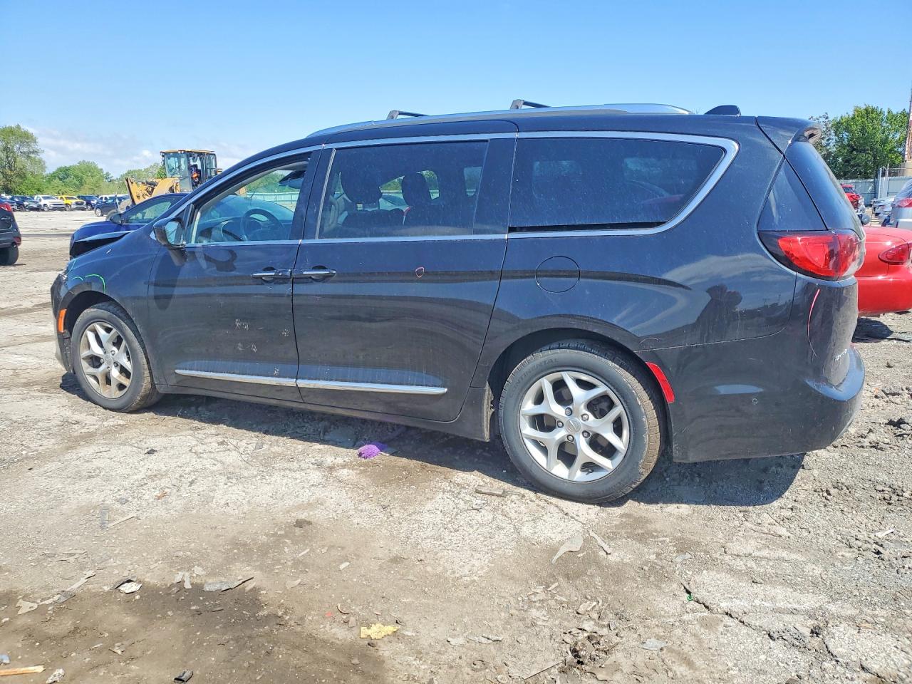 Chrysler Pacifica Touring L Plus
