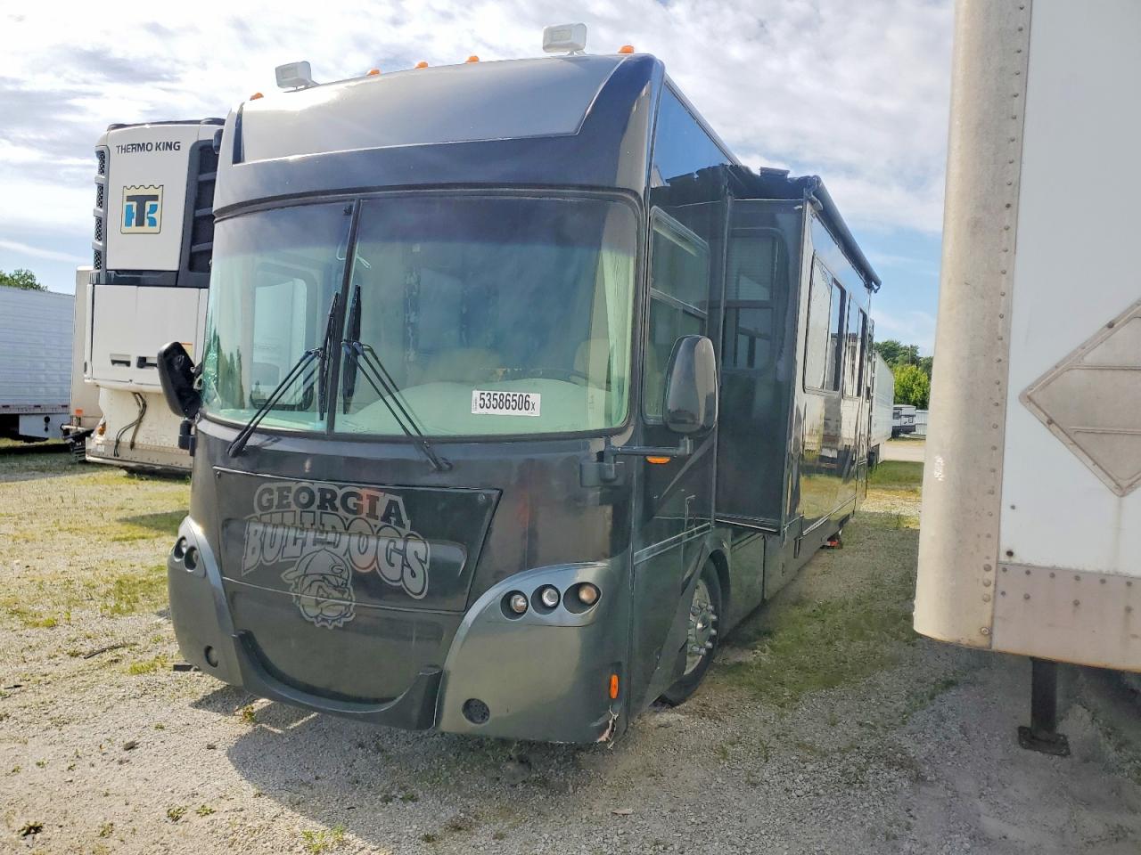 Freightliner Chassis X Line Motor Home