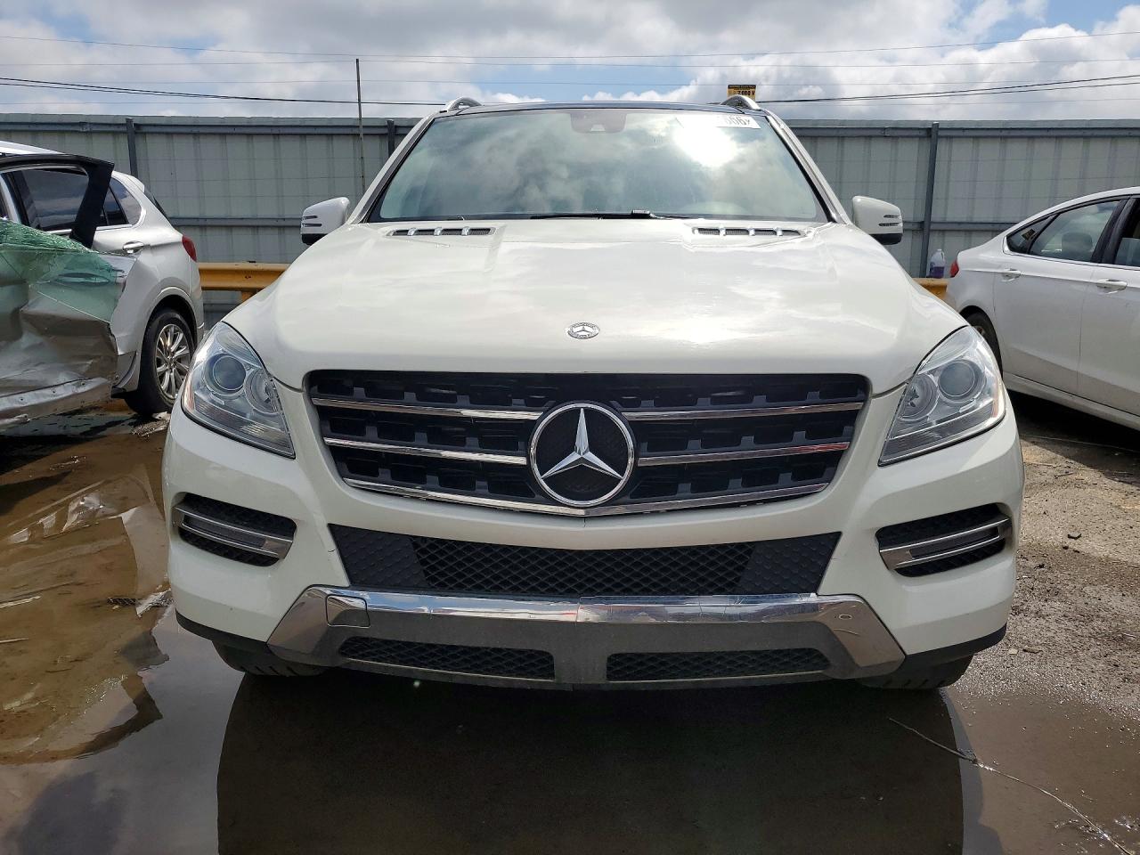 Mercedes-Benz M-Class 350 4matic