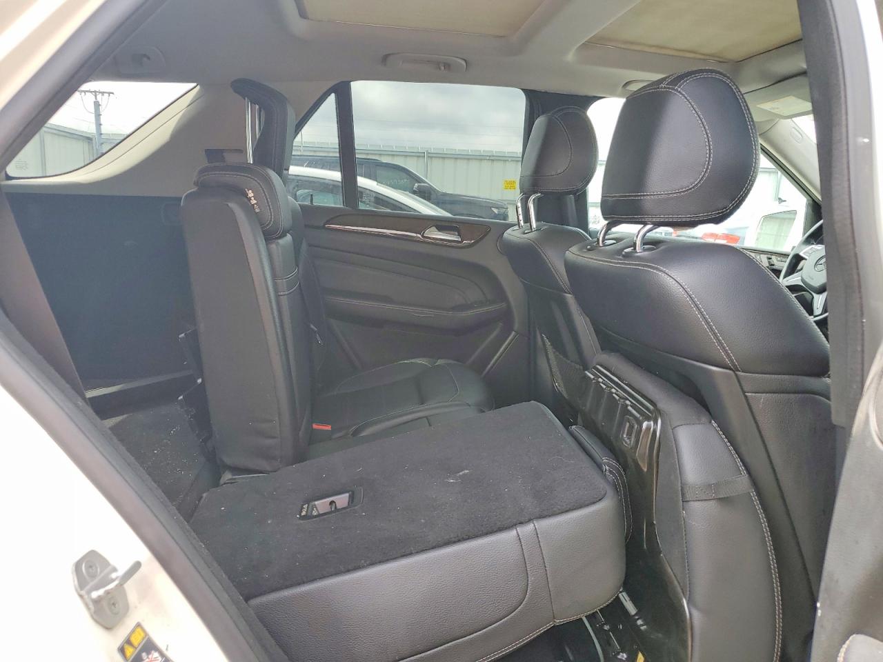 Mercedes-Benz M-Class 350 4matic