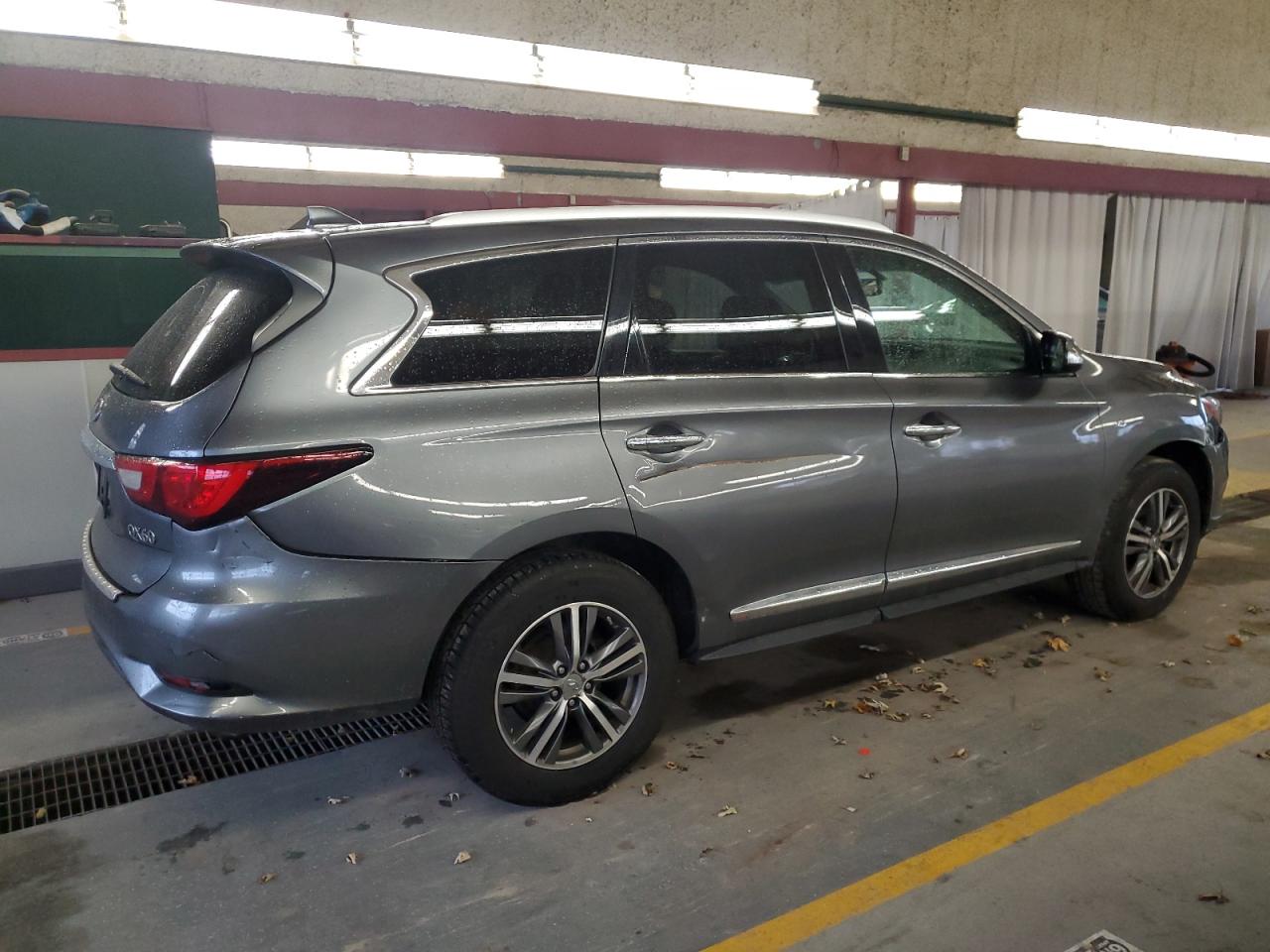 INFINITI Qx