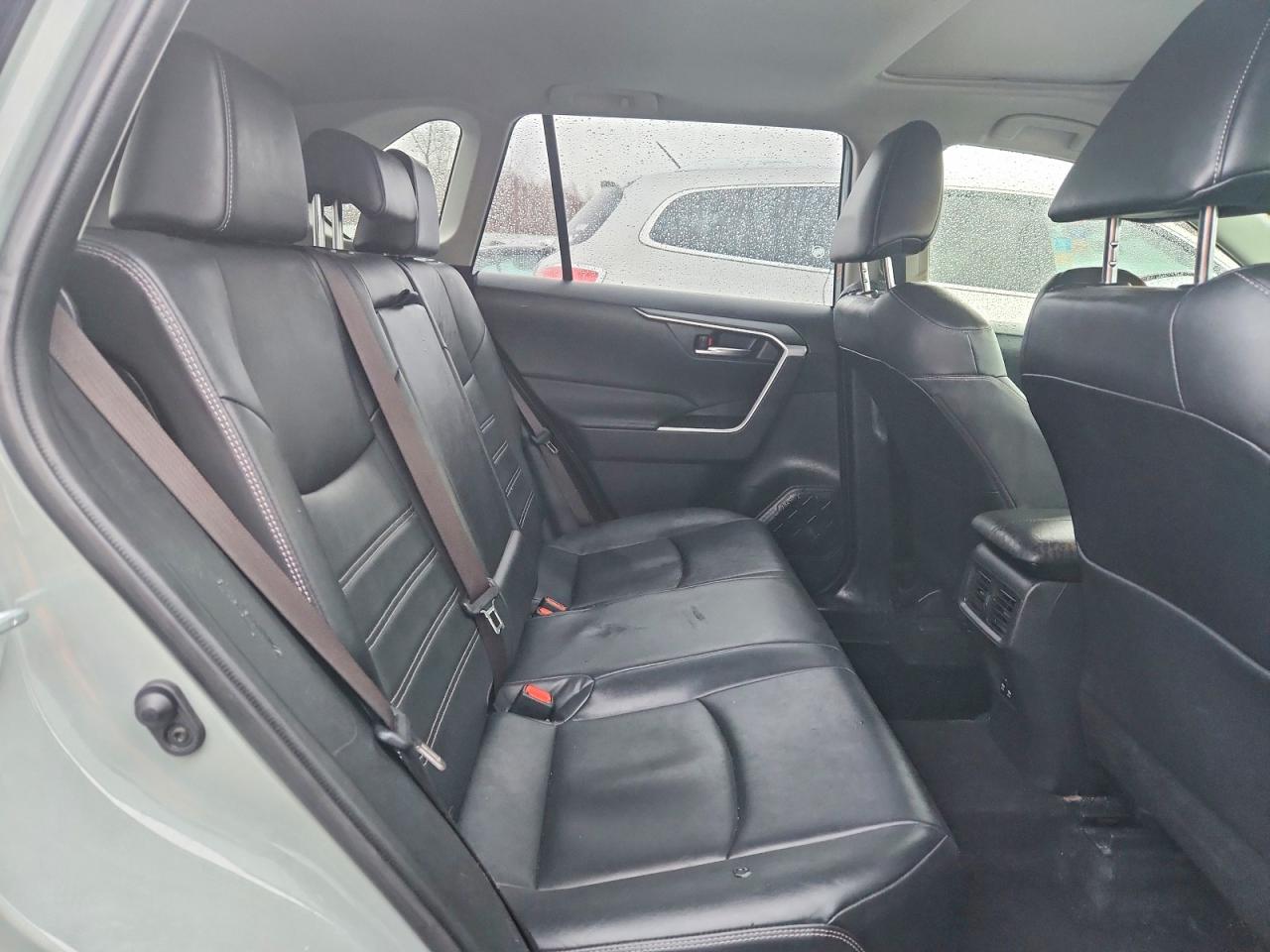 Toyota RAV4 Xle Premium
