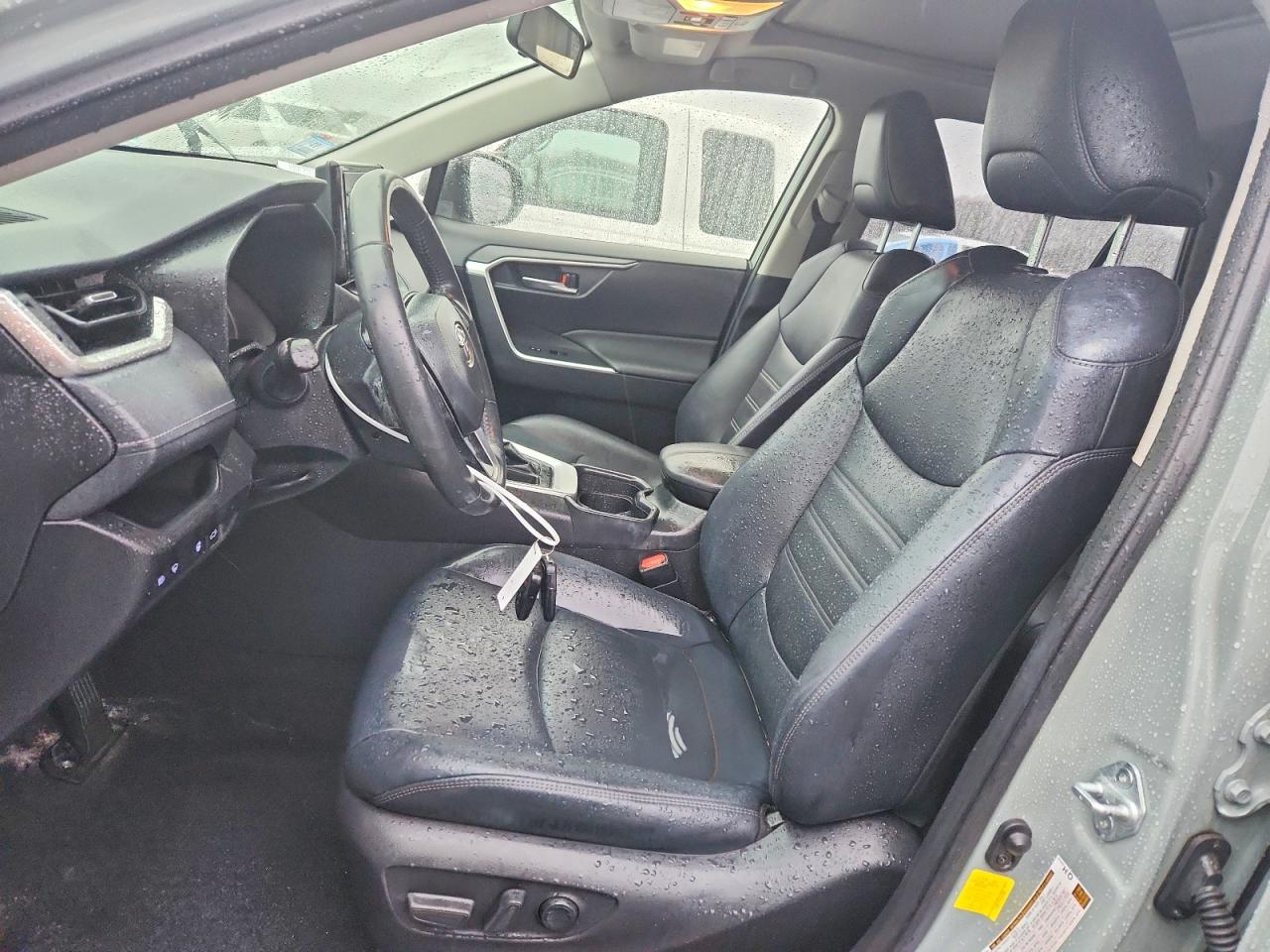 Toyota RAV4 Xle Premium