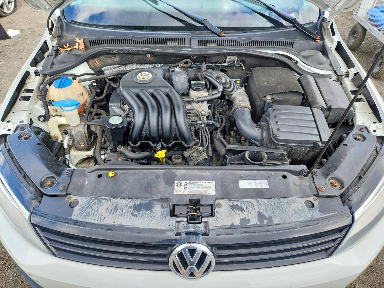 Volkswagen Jetta Base
