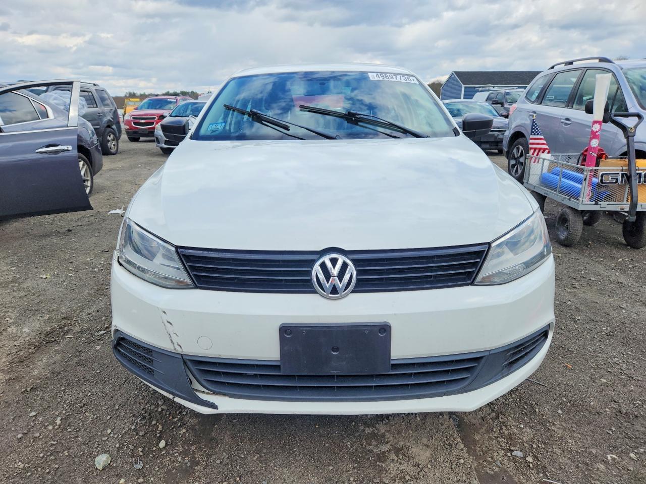 Volkswagen Jetta Base