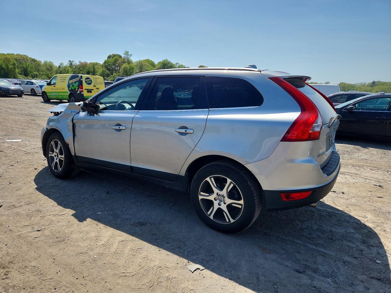 Volvo XC60 T6