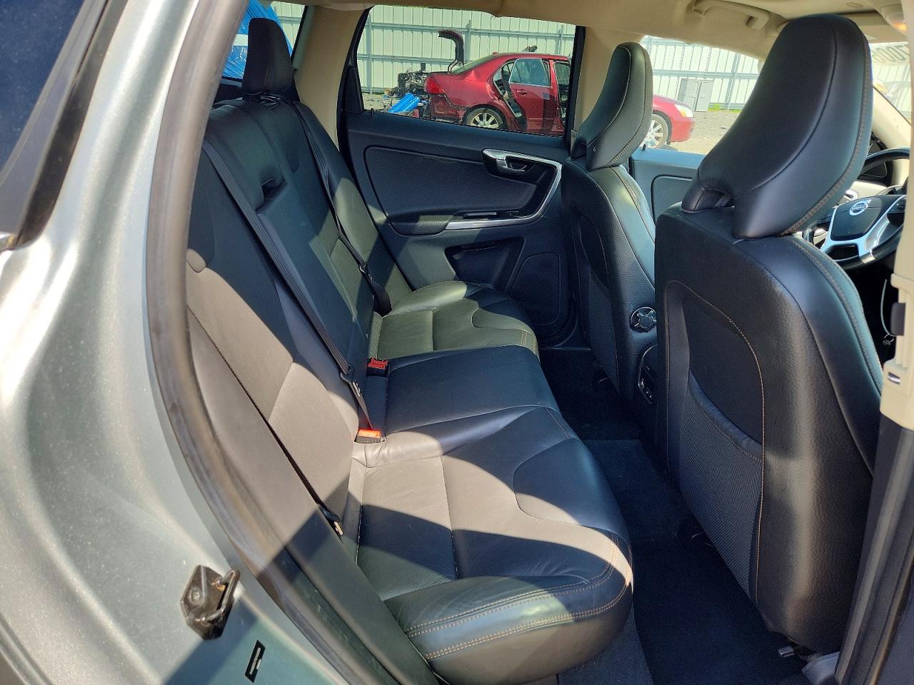 Volvo XC60 T6