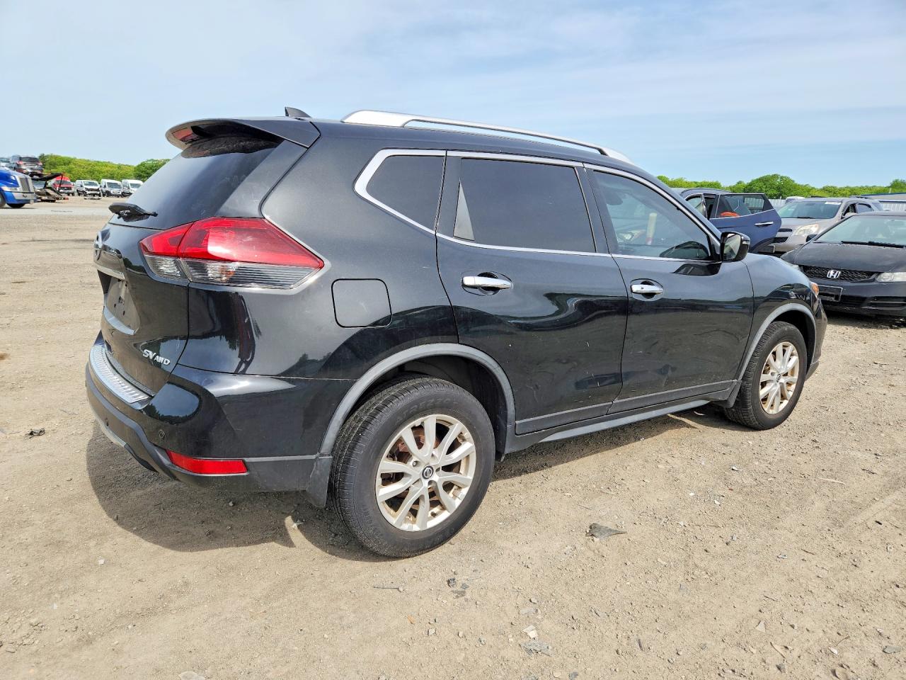 Nissan Rogue Sv