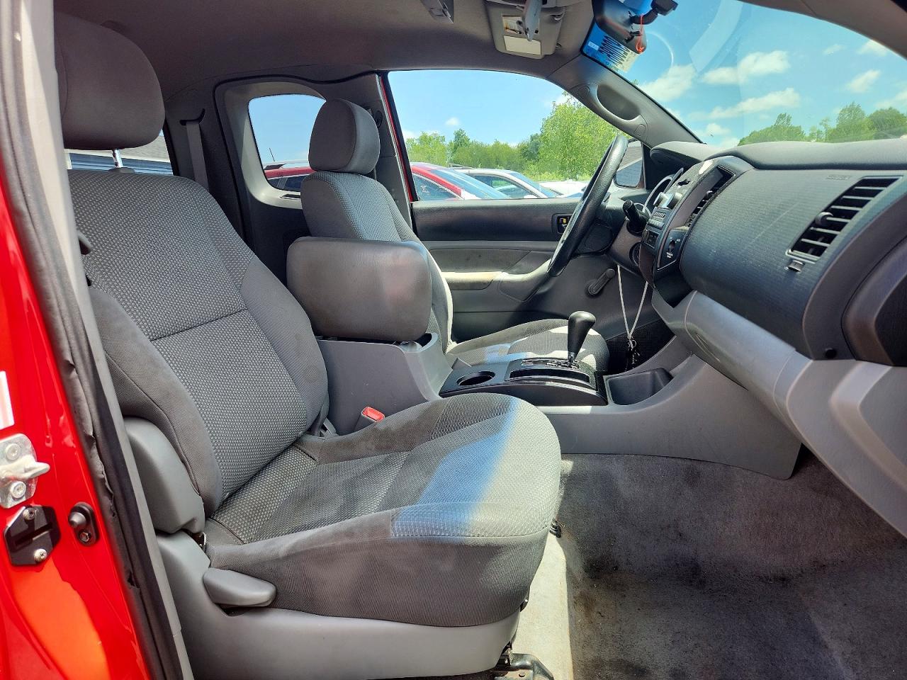 Toyota Tacoma Access Cab