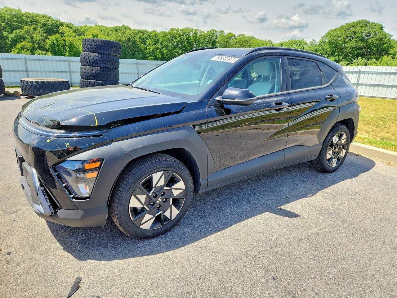 Salvage Hyundai KONA Image