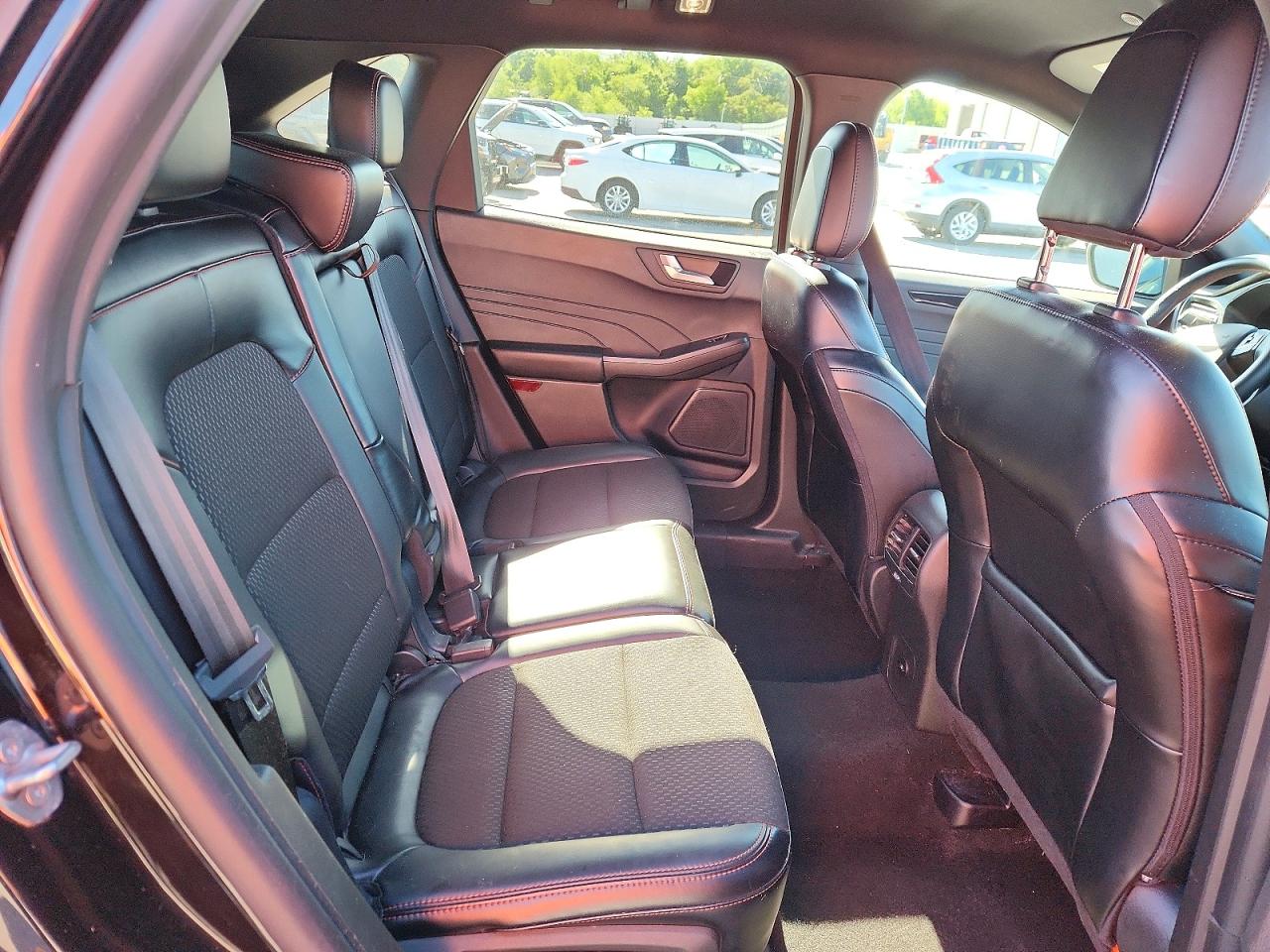 Ford Escape St Line