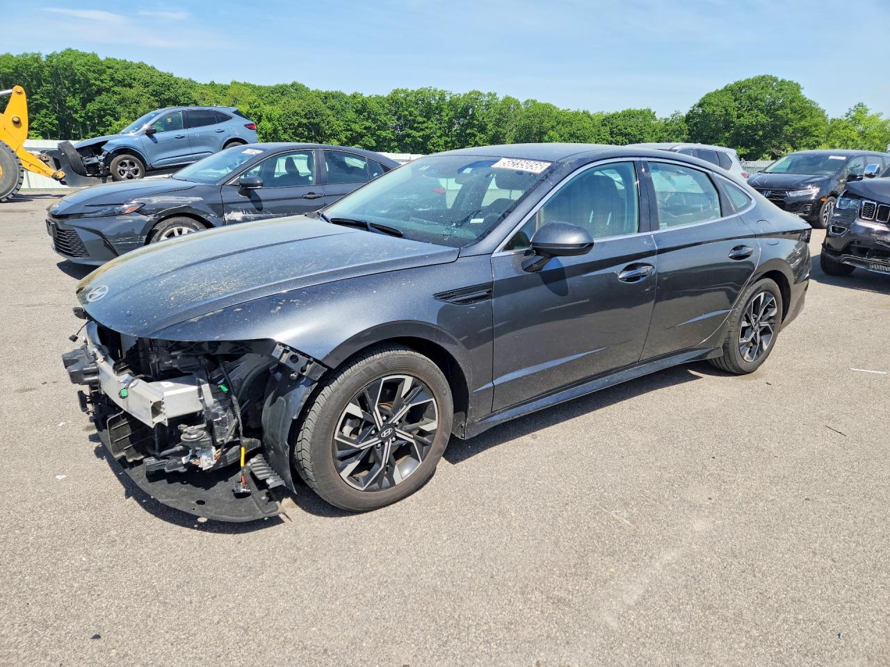 Salvage Hyundai SONATA Image