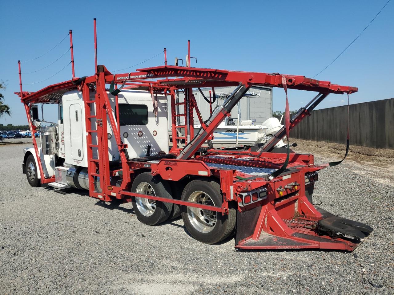 Peterbilt 389