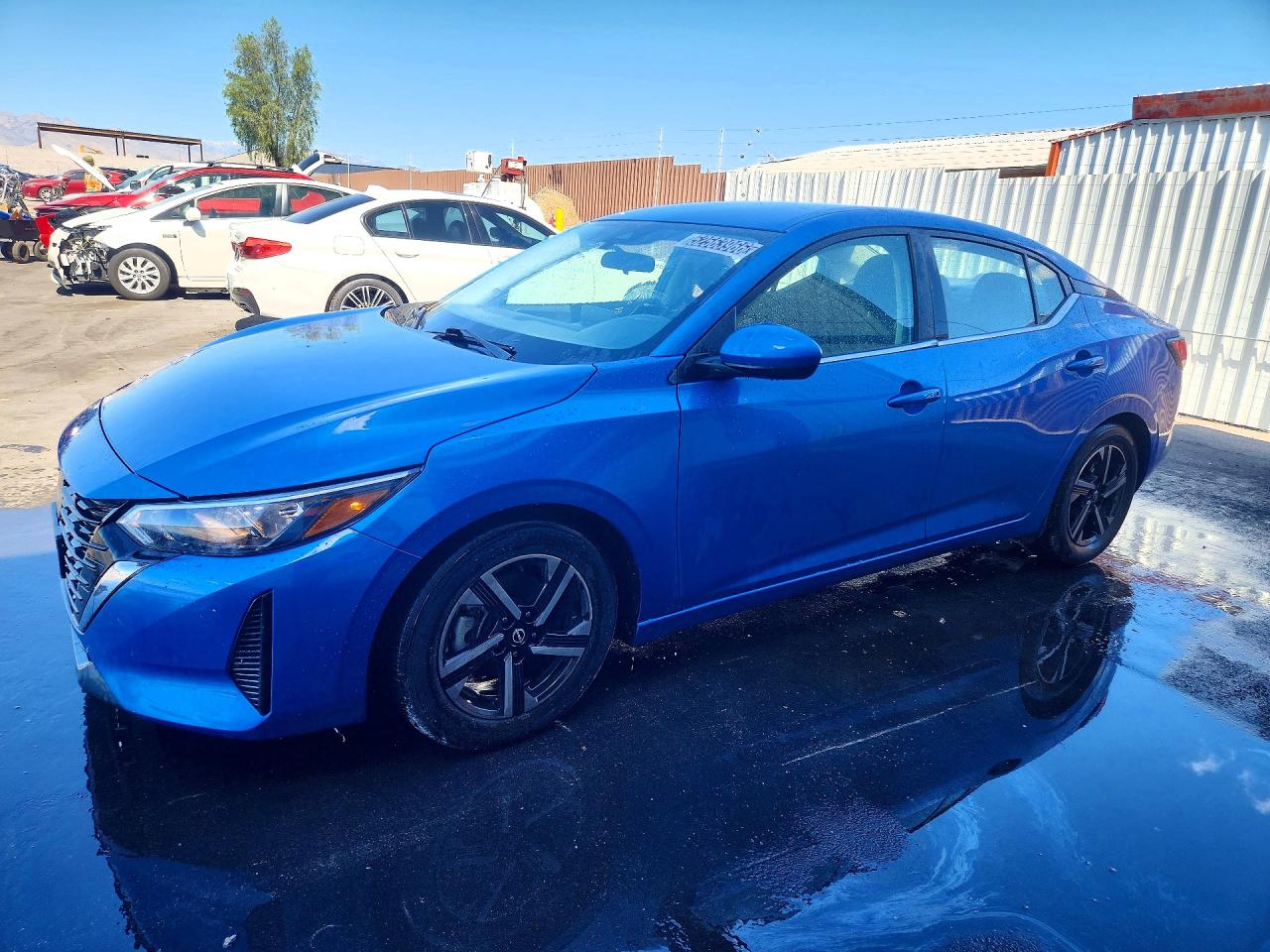 Salvage Nissan Sentra Image