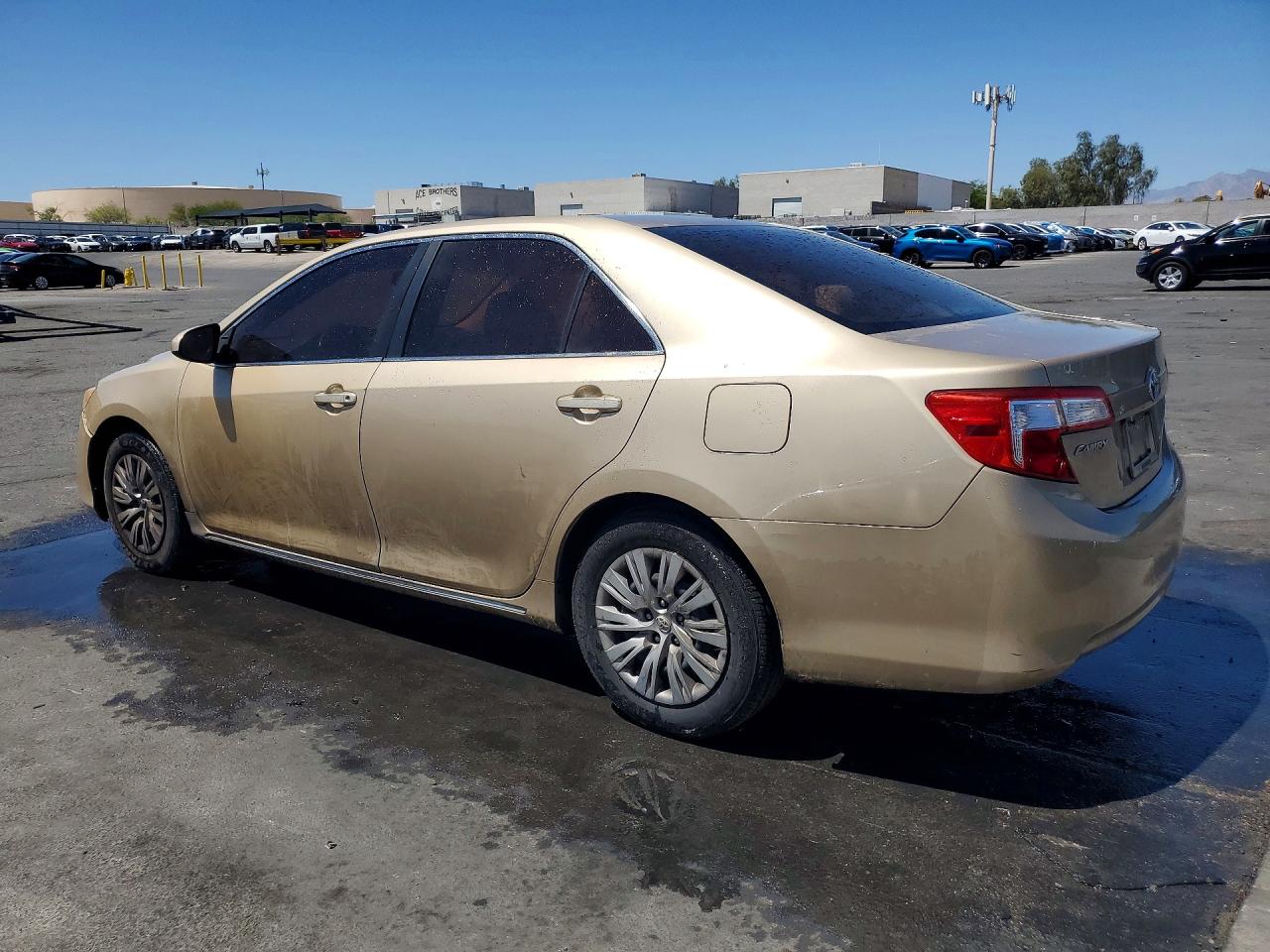 Toyota Camry Le