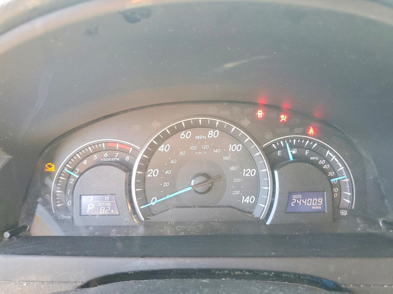 Toyota Camry Le
