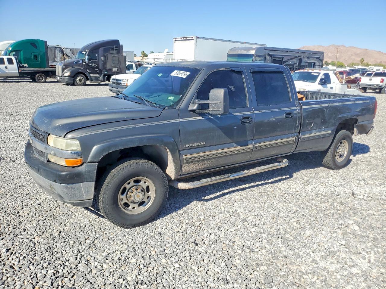 Salvage Chevrolet Silverado Image
