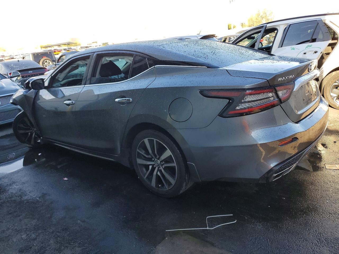 Nissan Maxima Sv
