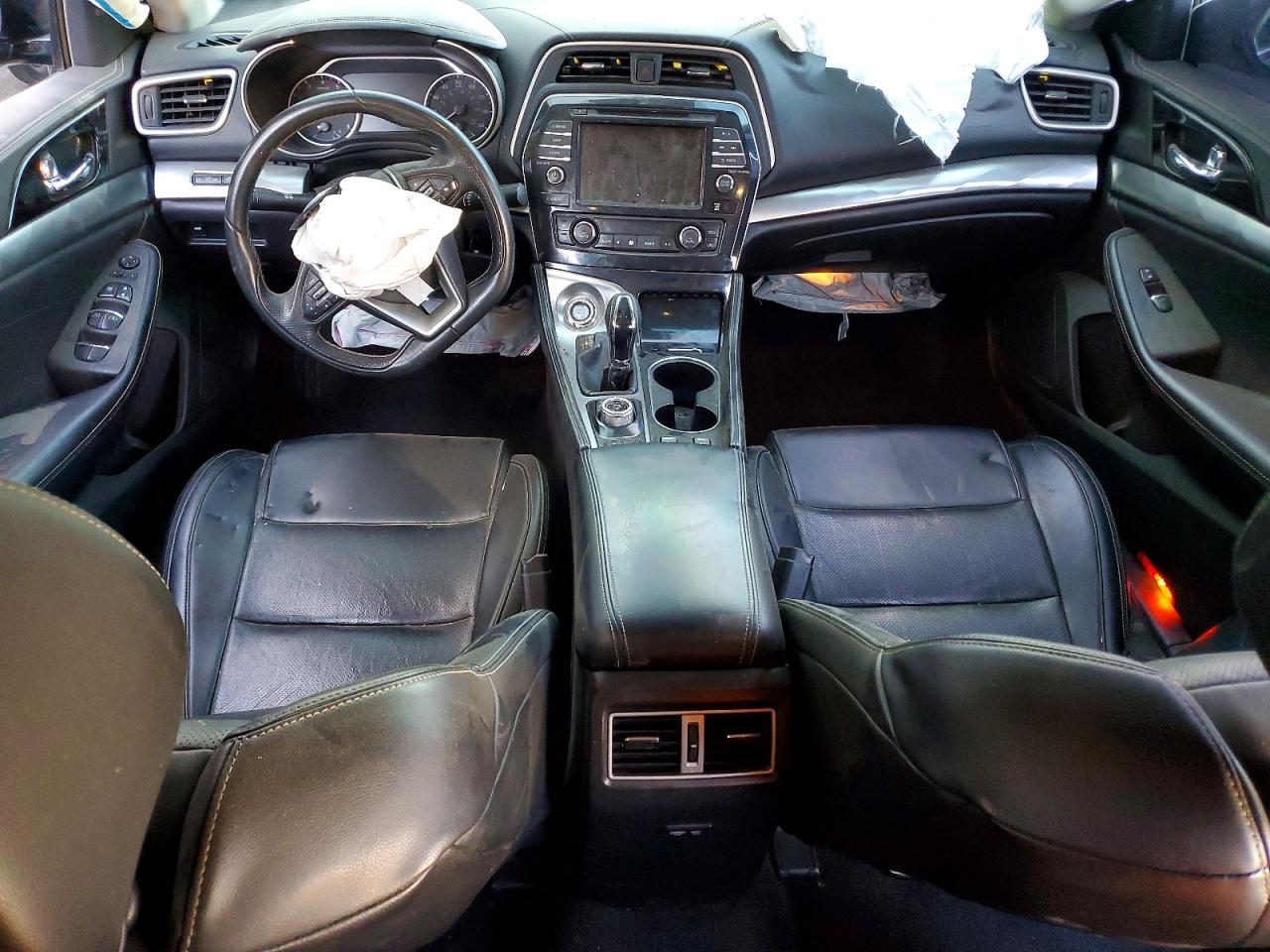 Nissan Maxima Sv