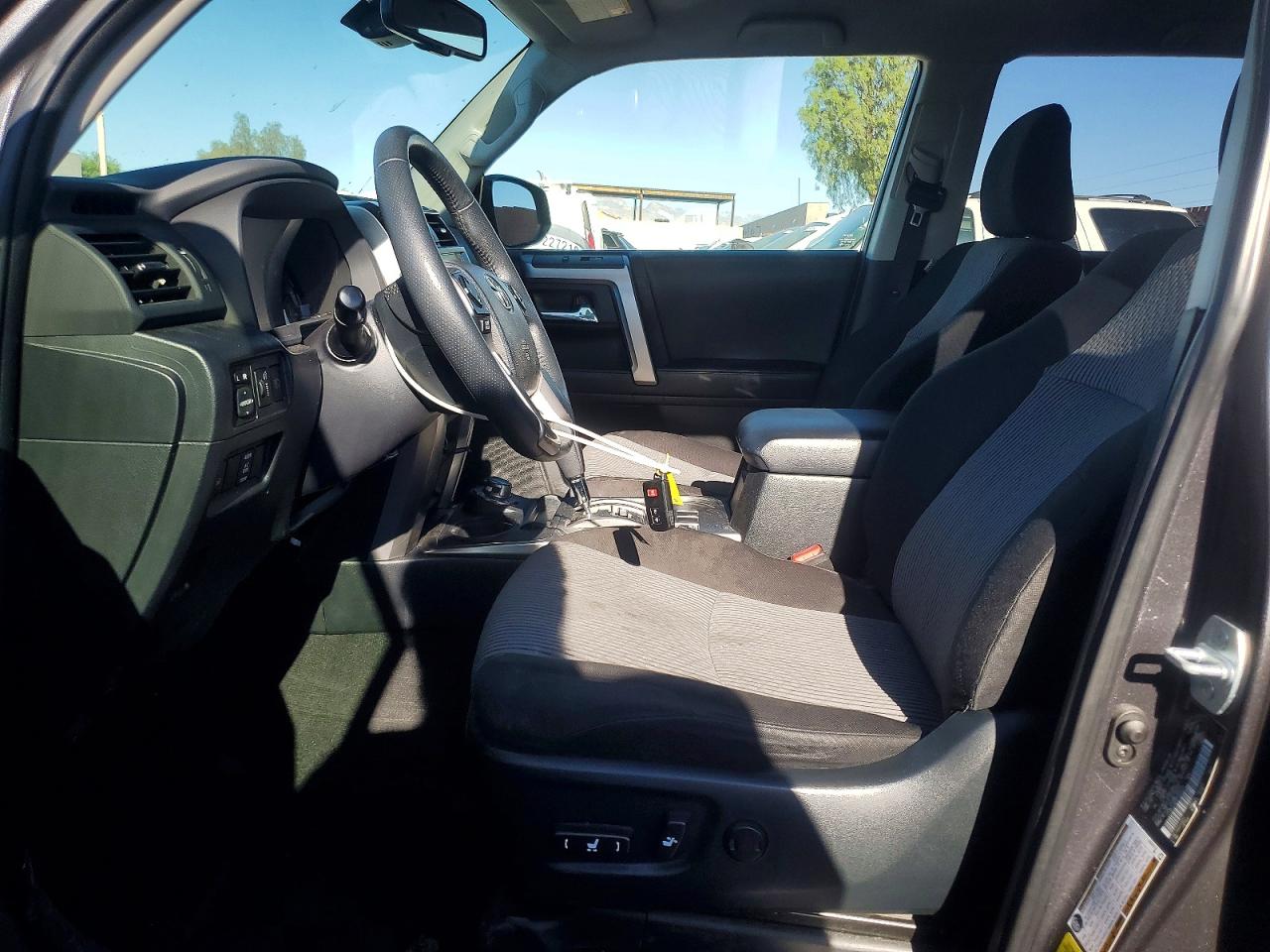 Toyota 4Runner Sr5